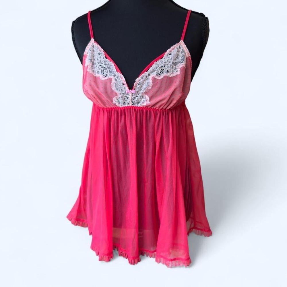 Victoria's Secret‎ Hot pink sheer mesh with white lace bust babydoll
